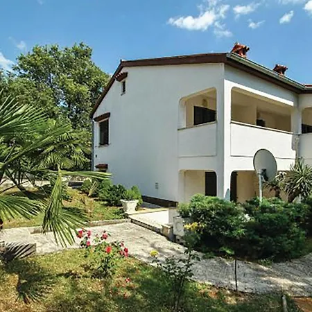 Hrastova V Apartment Porec