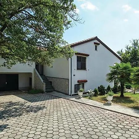 Apartment Hrastova V Porec